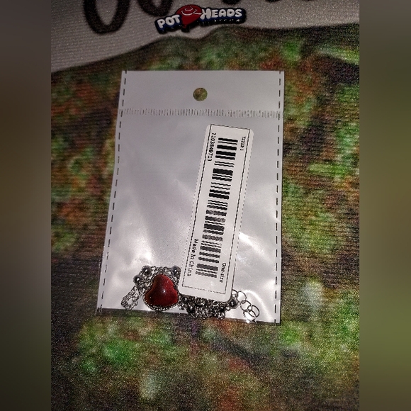 ☆Heart Shape Mood Necklace Temperature Sensitive Color Changing Necklace☆ - Picture 6 of 8